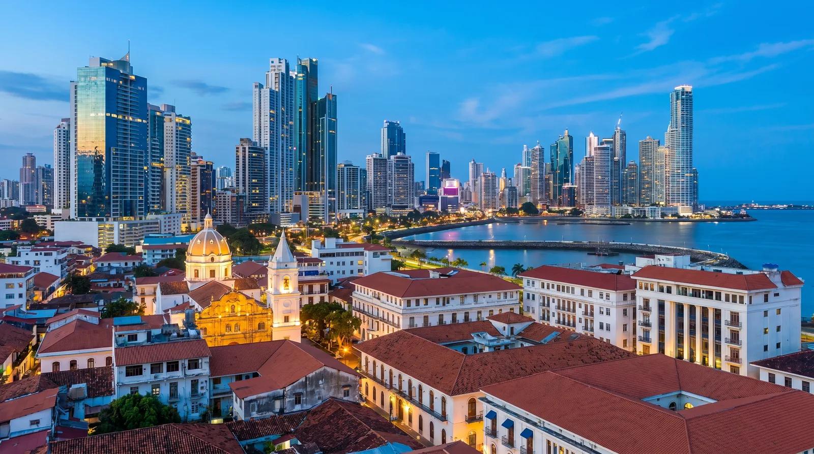 Why International Buyers Are Turning to a Buyer's Brokerage in Panama